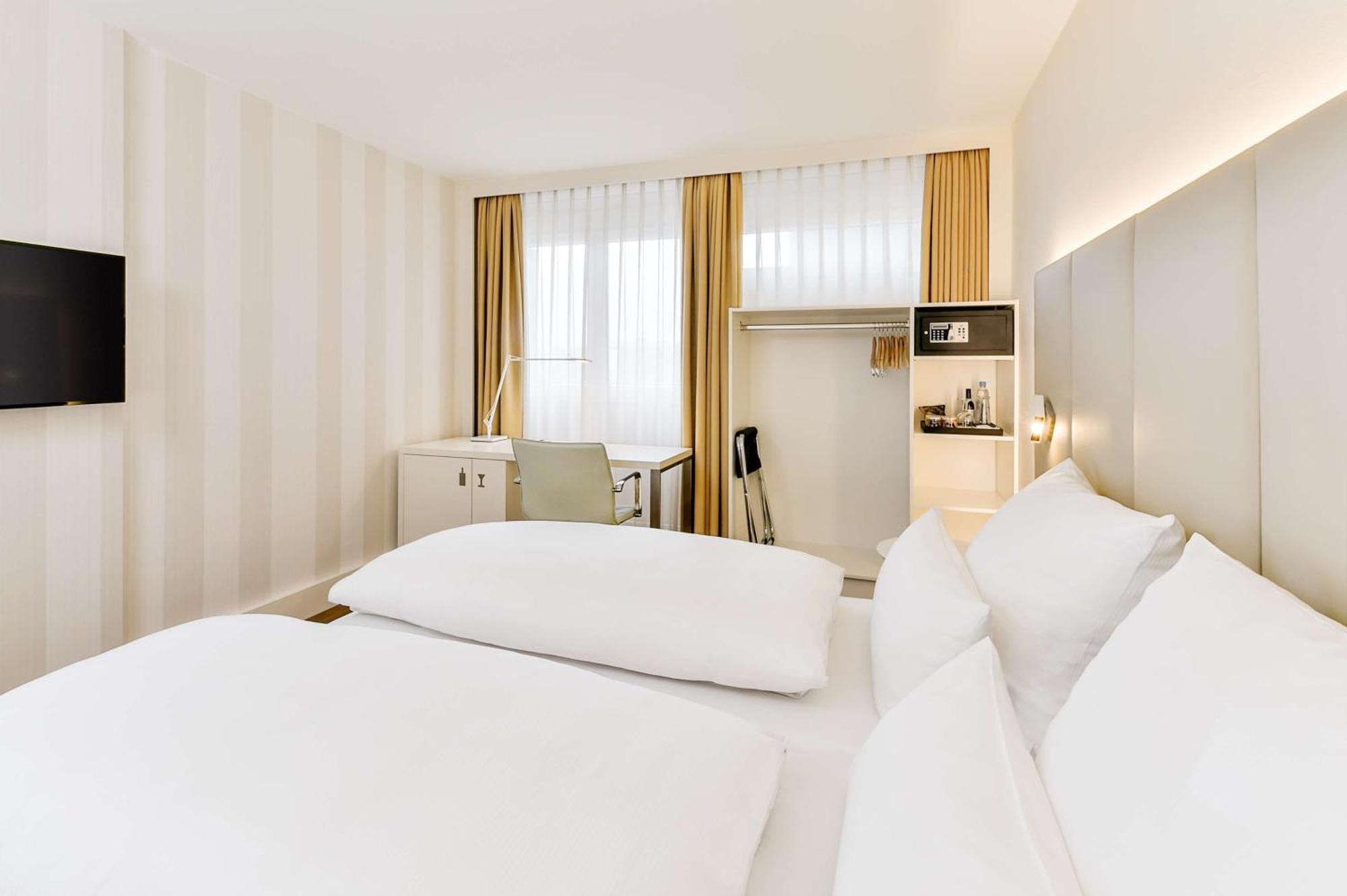 Nh Erlangen Hotel Ngoại thất bức ảnh